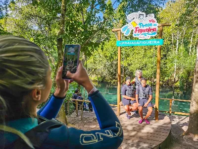 Flutuação no Rio Formoso — Começo da atividade, pausa para fotos